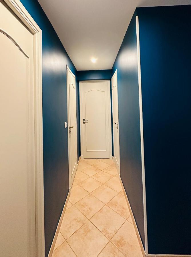 The Nice - 3 Rooms, 3Air Cond, 3Tv, 3Fans, 2 Wc, Wifi Everywhere 5Min Aeroport, Train, Beach, 1Min Tram, 15 Min Centre, Port, Parking Possible 外观 照片